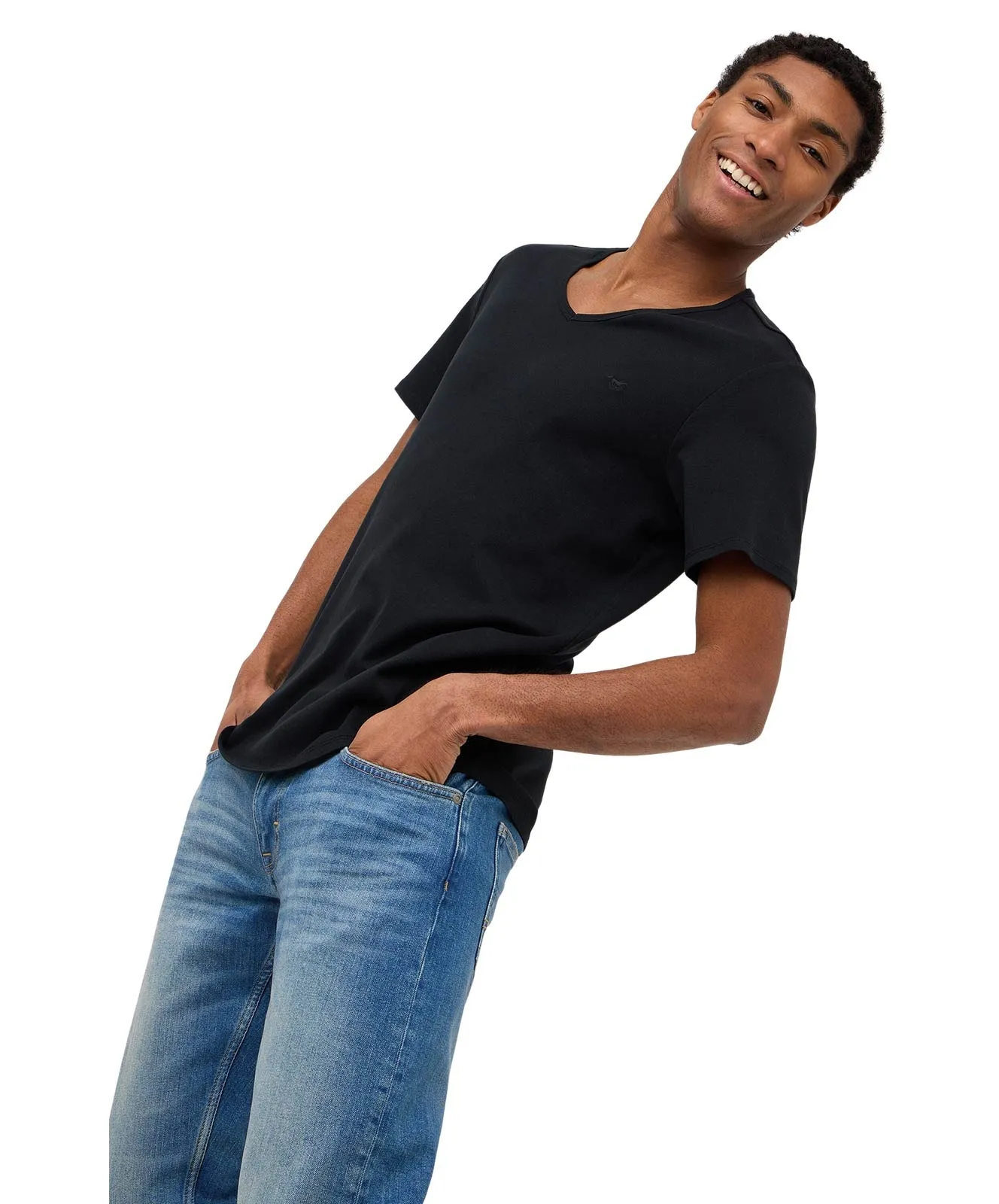 Mustang T-Shirt Amado V Basic in Black
