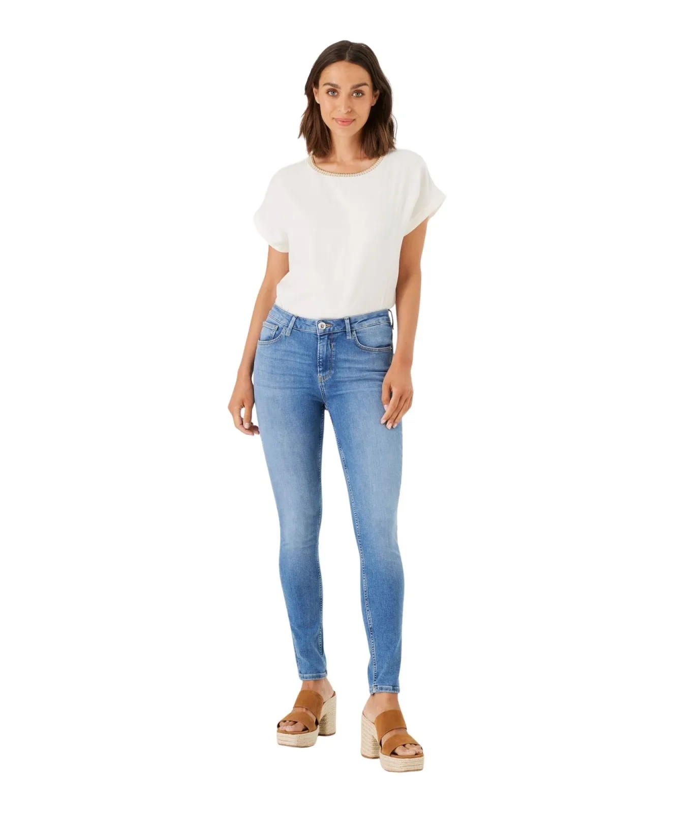 Damen Jeans Celia 244 von Garcia in Medium Used