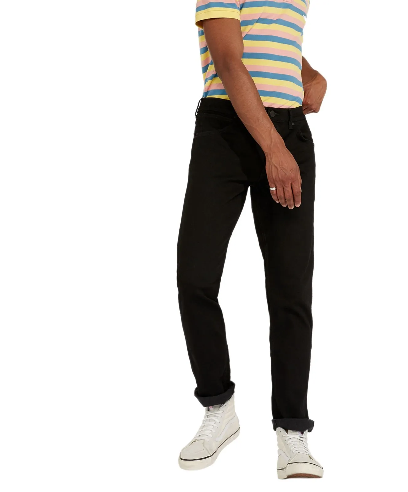 Herren Jeans Greensboro von Wrangler in Black Valley