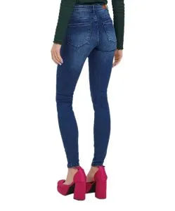 Vero Moda Jeans Skinny Tanya in innovativer Used-Optik