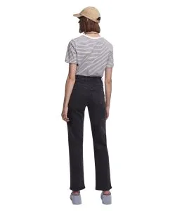 Pieces Kesia Jeans Mom Fit in blau mit Zerstörungs Effekten