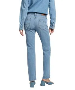 Cross Lauren Jeans mit ausgestelltem Bein in Hellblau