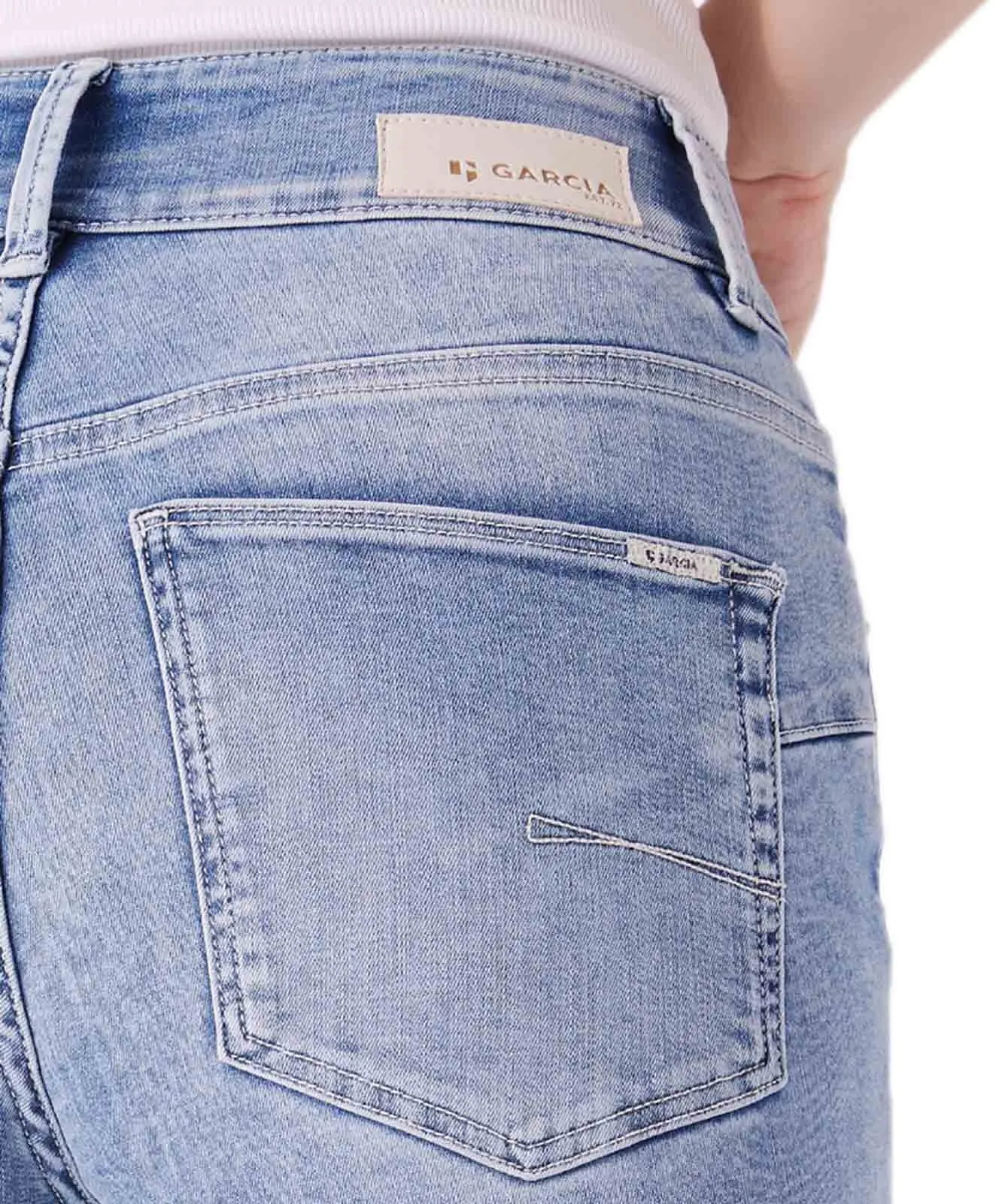 Damen Jeans Caro 285 von Garcia in Bleached