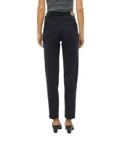 Vero Moda Tessa Mom Jeans in Dunkelgrau
