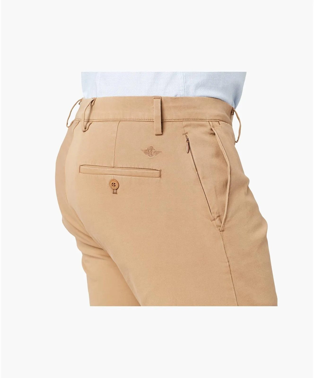 Herren Hose Chino Tapered von Dockers in Ermine