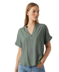 Vero Moda Blusenshirt Beauty mit Splitneck in Grün