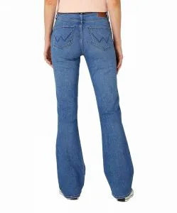Wrangler Jeans Bootcut Body Bespoke in mittelblauem Raven