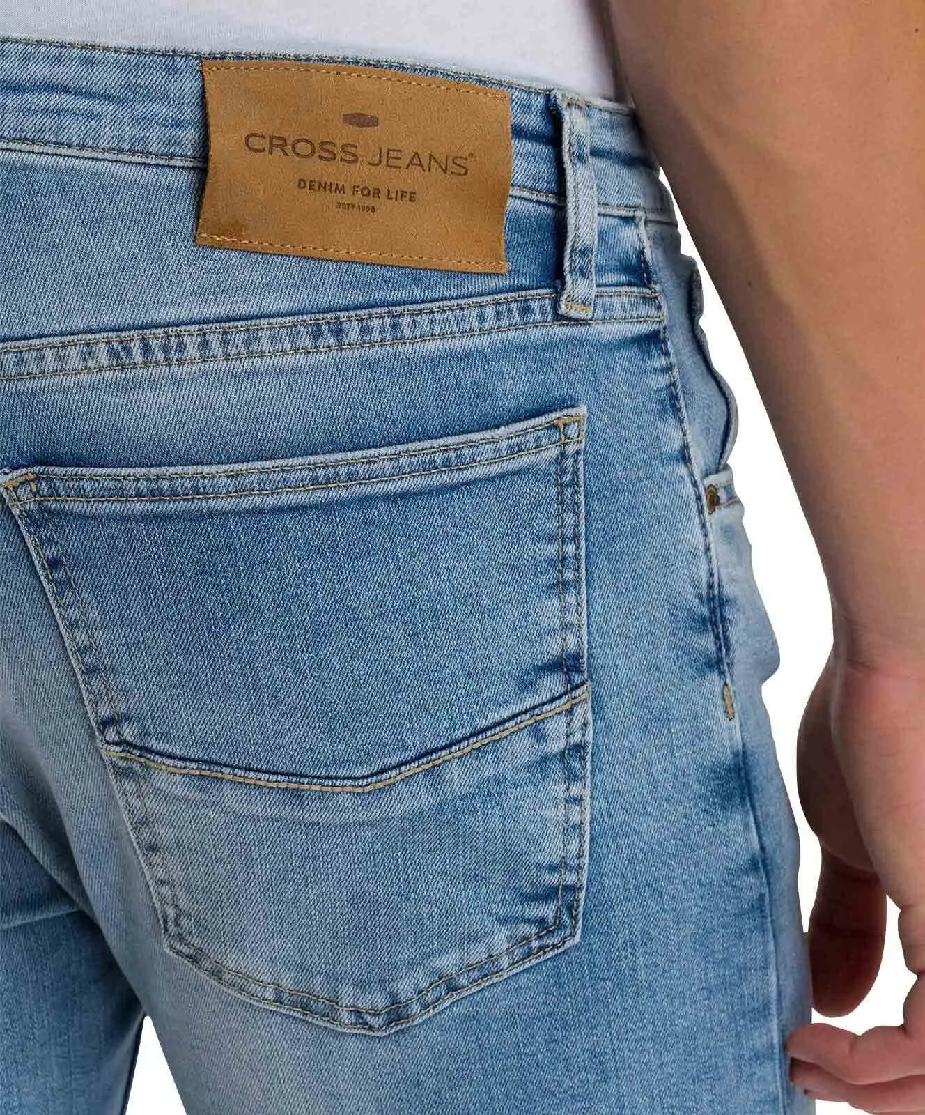 Herren Jeans Damien von Cross in Light Blue Used