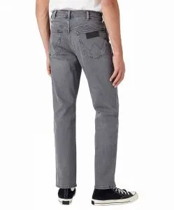 Wrangler Texas Stretch Jeans in grauer Waschung