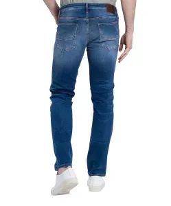 Cross Jeans Slim Fit Damien aus mittelblauem X-Treme Flex Denim