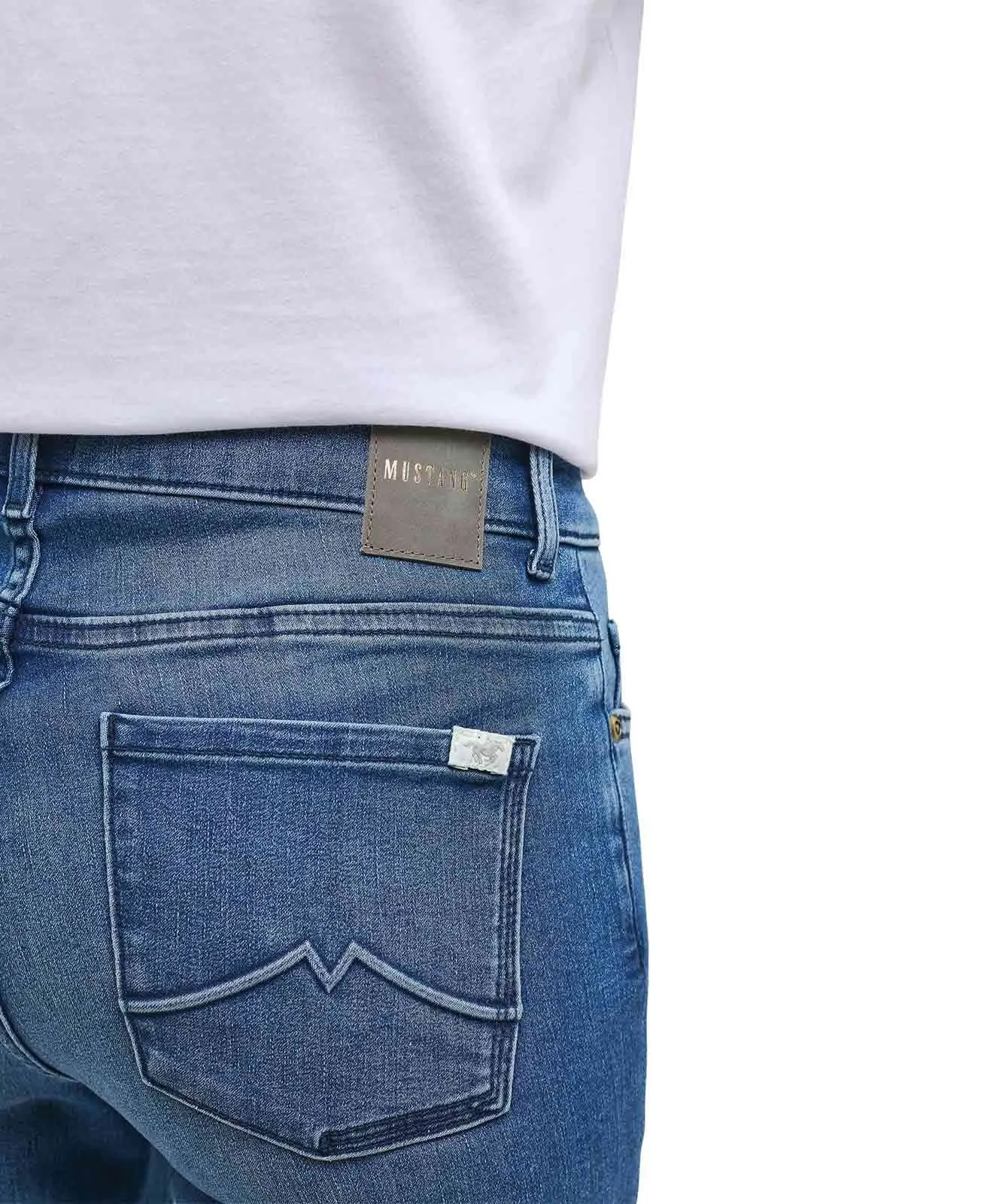Damen Jeans Crosby Relaxed Slim von Mustang in Blauton