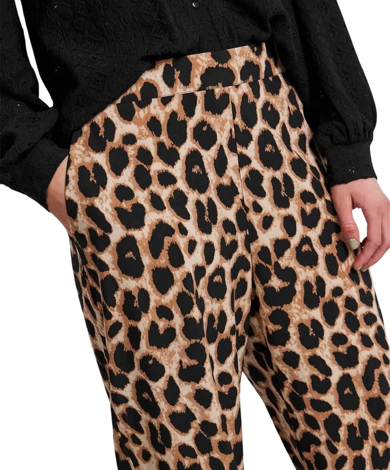 Damen Hose Gurla von Pieces in Black LEO