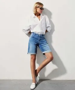 MAC Shorty Jeans Shorts in Summer Blue Wash