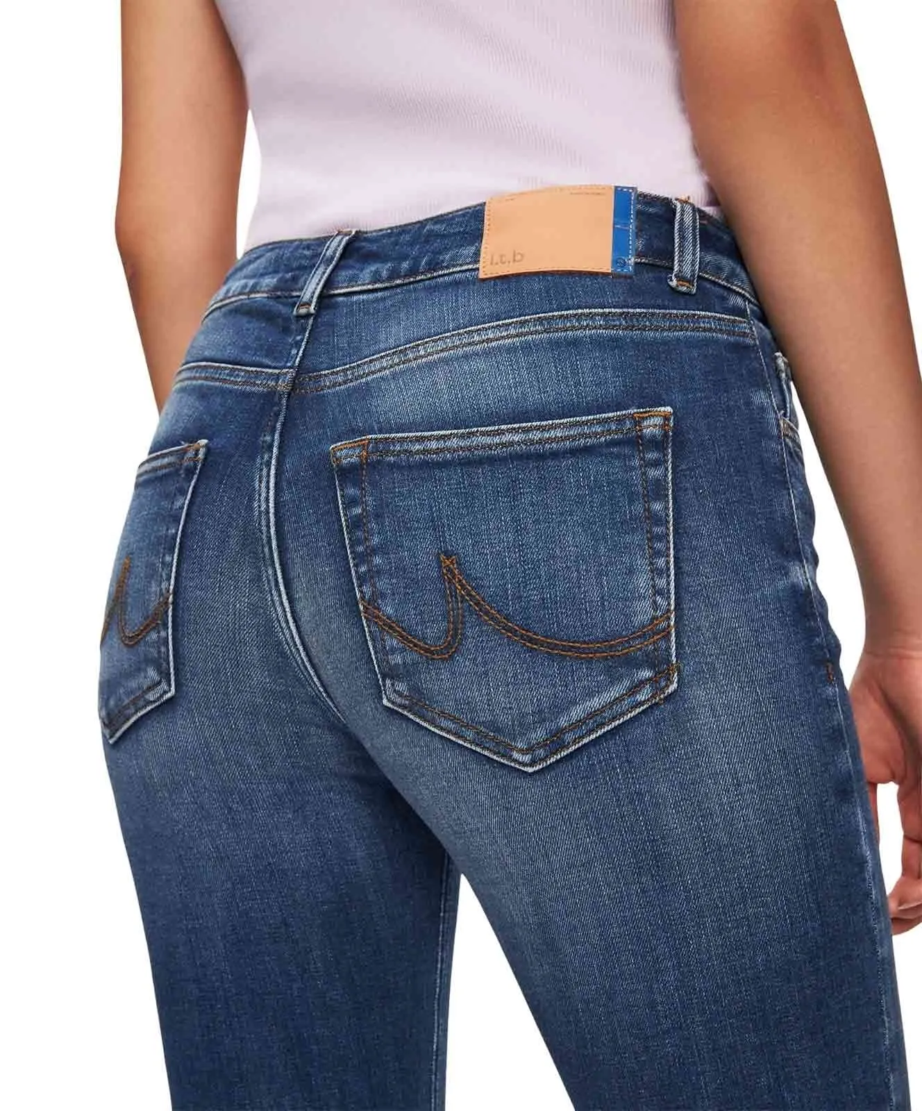 Damen Jeans Fallon 200 von LTB in Verian Wash