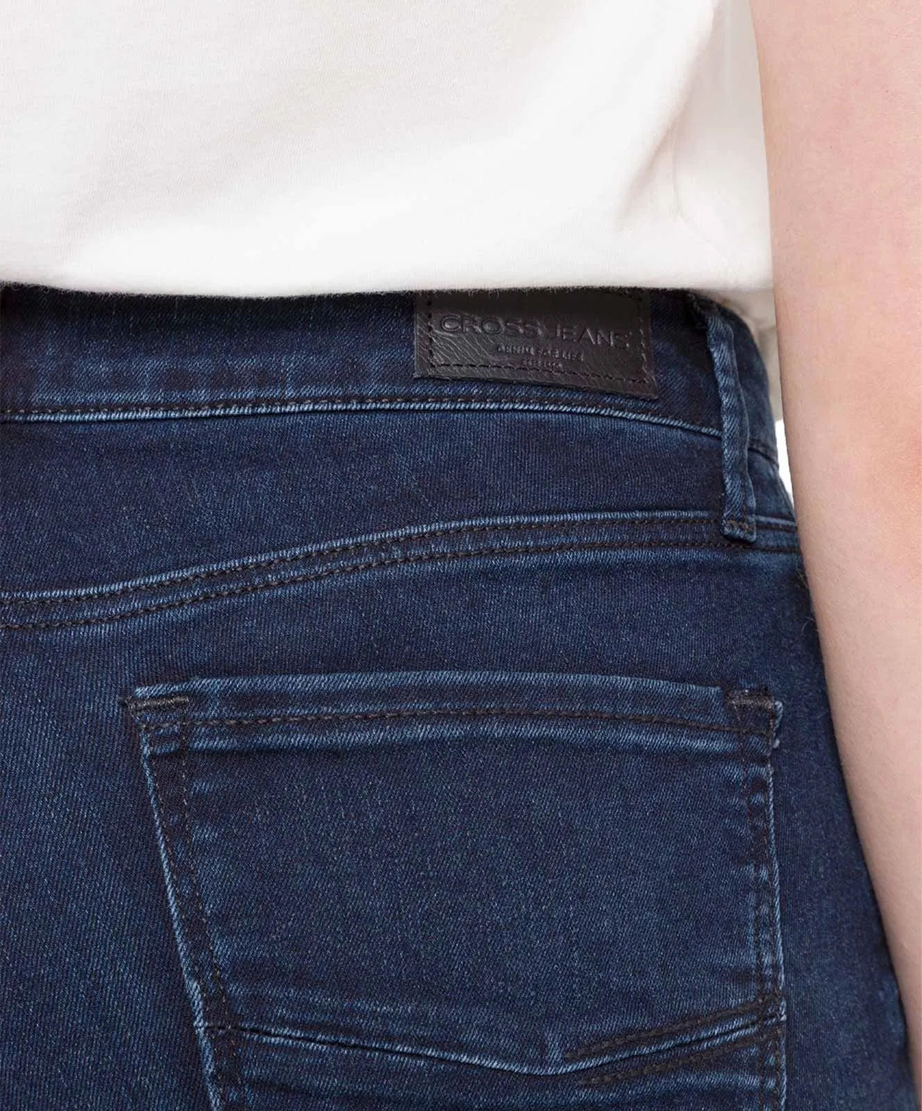 Damen Jeans Alan von Cross in Smoked Blue Destroyed