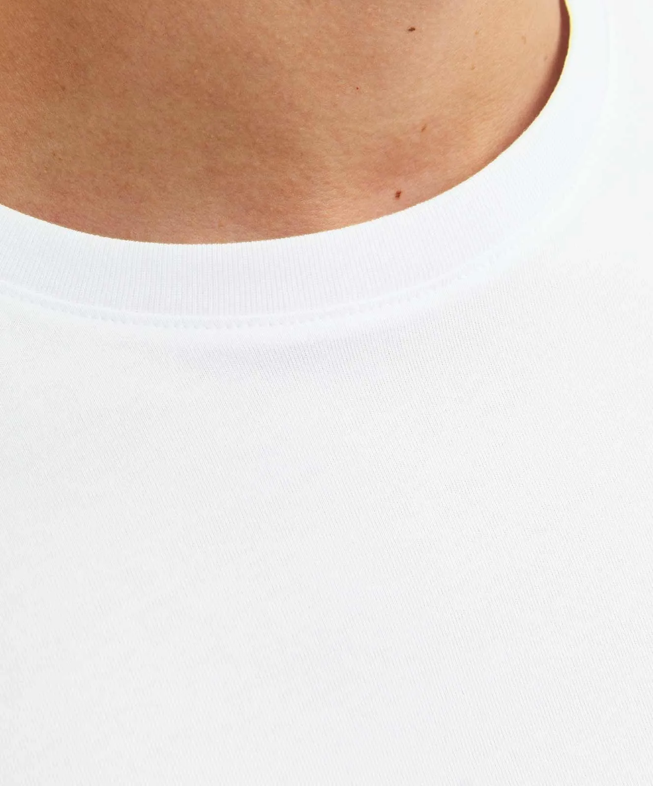 Herren Shirt Corp Logo Tee von Jack & Jones in White P4 Small Print