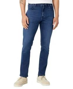 Wrangler Larston Jeans Tapered in Apollo Waschung