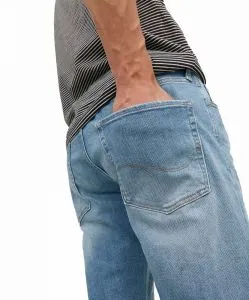 Jack & Jones Mike Jeans Loose Fit in Hellblau