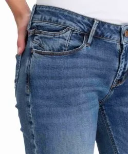 Cross Damen Jeans Regular Fit Rose in hellem Blue Used 