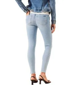Garcia Jeans Extra Slim-fit Rachelle in hellblauer Waschung
