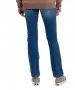 Damen Jeans Lauren von Cross in Mid Blue Scratched