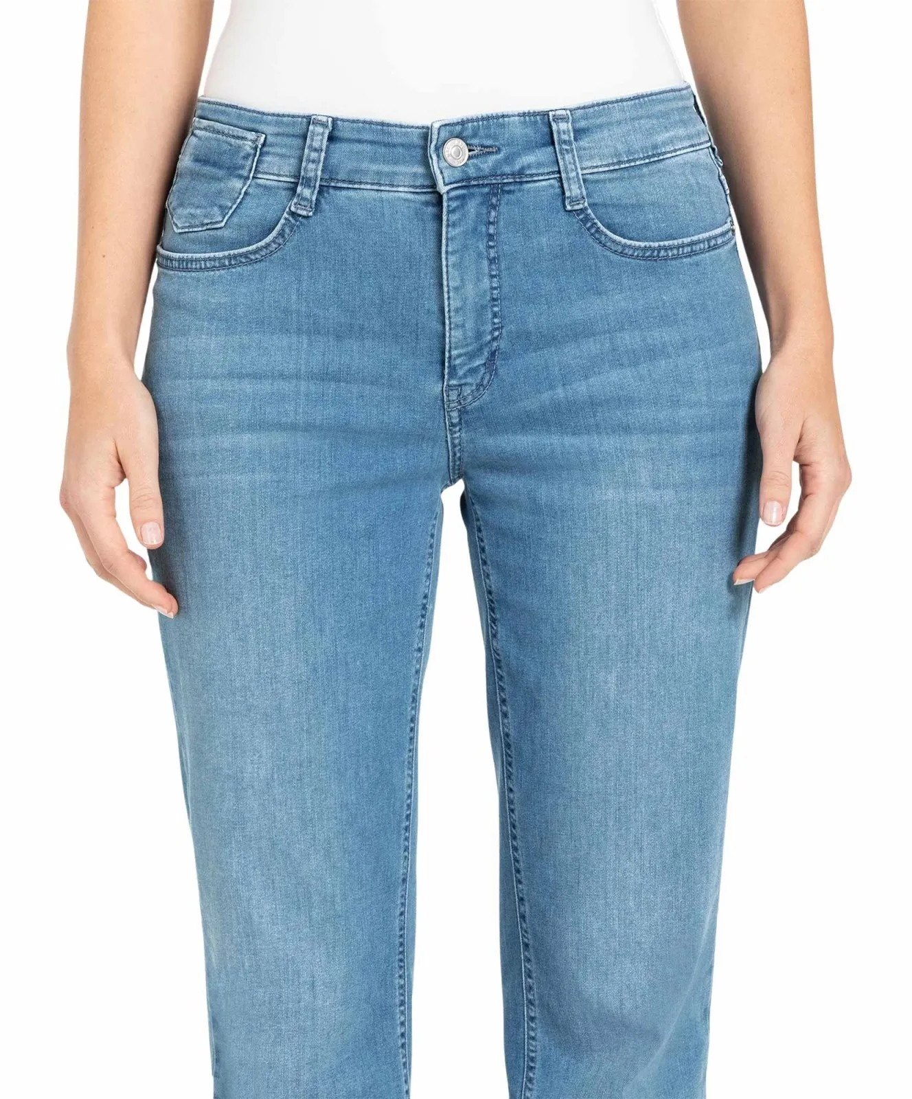 Damen Jeans Laura von MAC in Winter Baby Blue