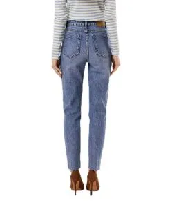 Vero Moda Jeans Mom Fit Brenda aus hellem Indigo