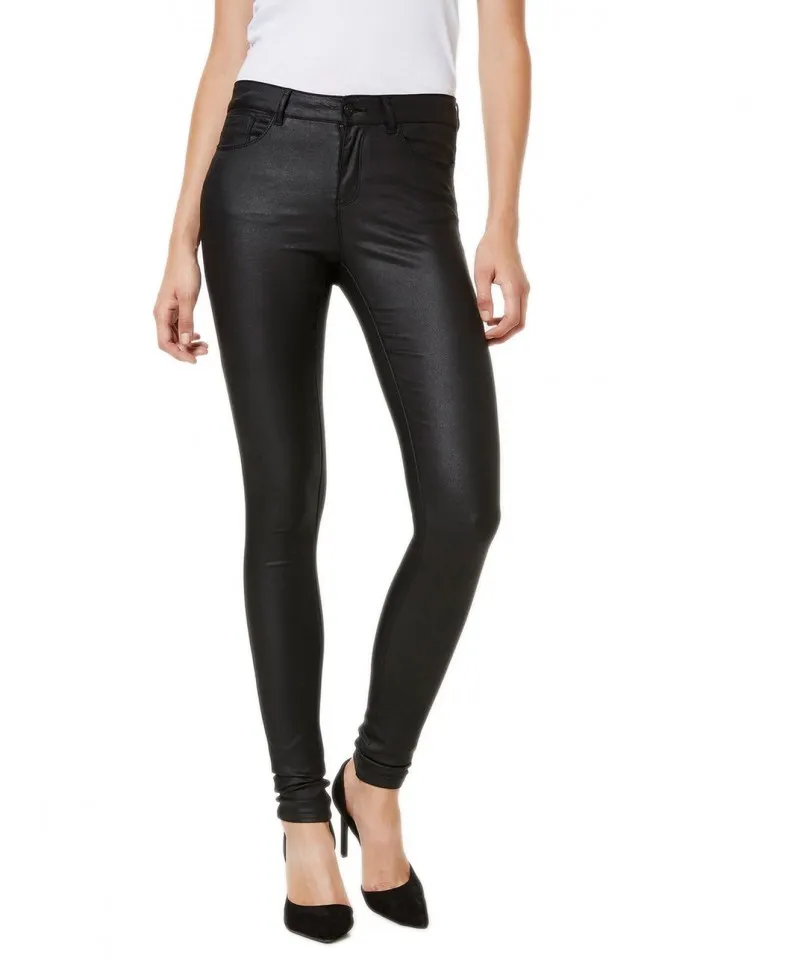 Vero Moda Coated Jeans Skinny Fit Seven in Schwarz