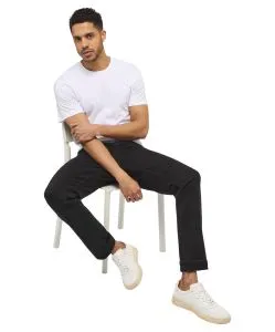Mustang Washington Jeans in Schwarz mit Straight Fit