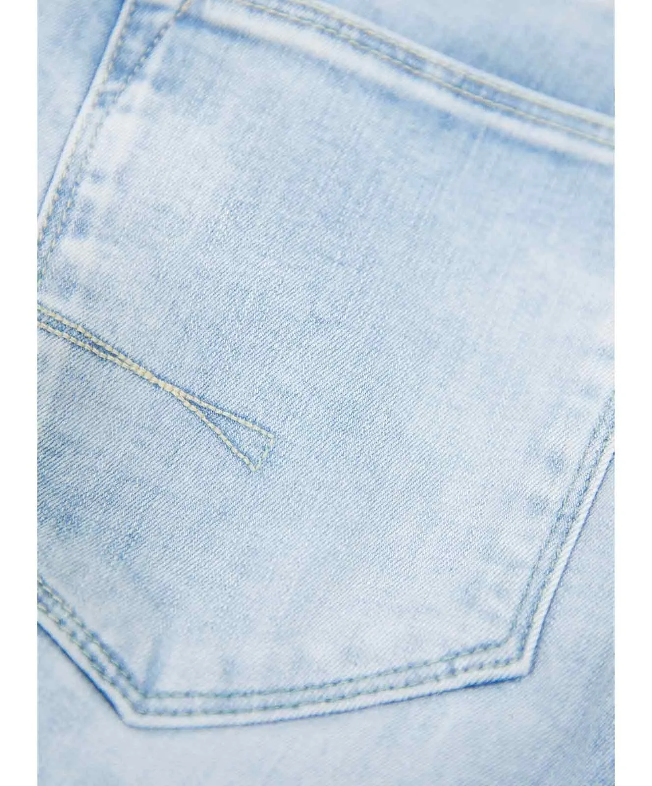 Damen Jeans Celia 244 von Garcia in Light Used