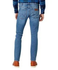 Wrangler Jeans Tapered Fit Larston in Blue Fever