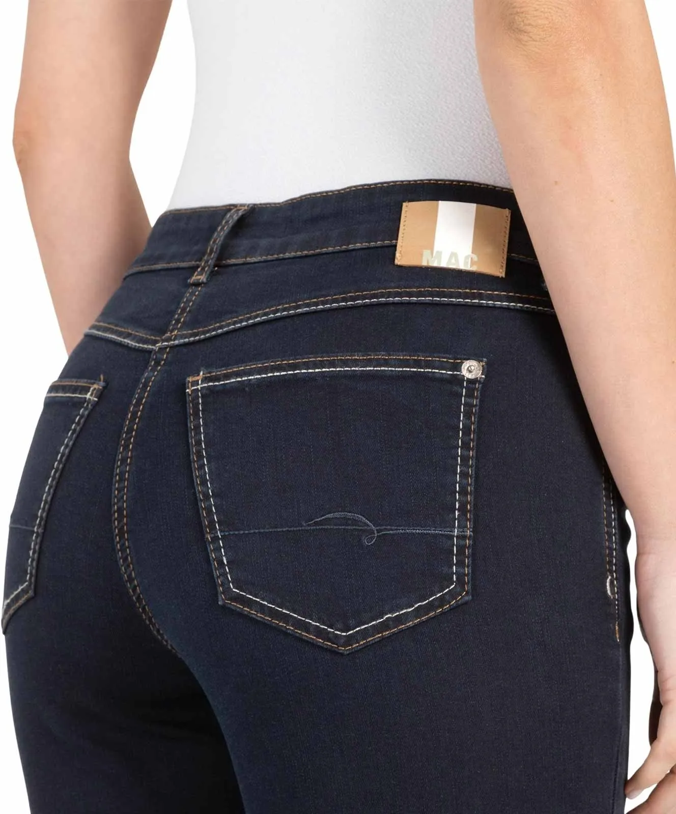 Damen Jeans Angela von MAC in Dark Rinsewash