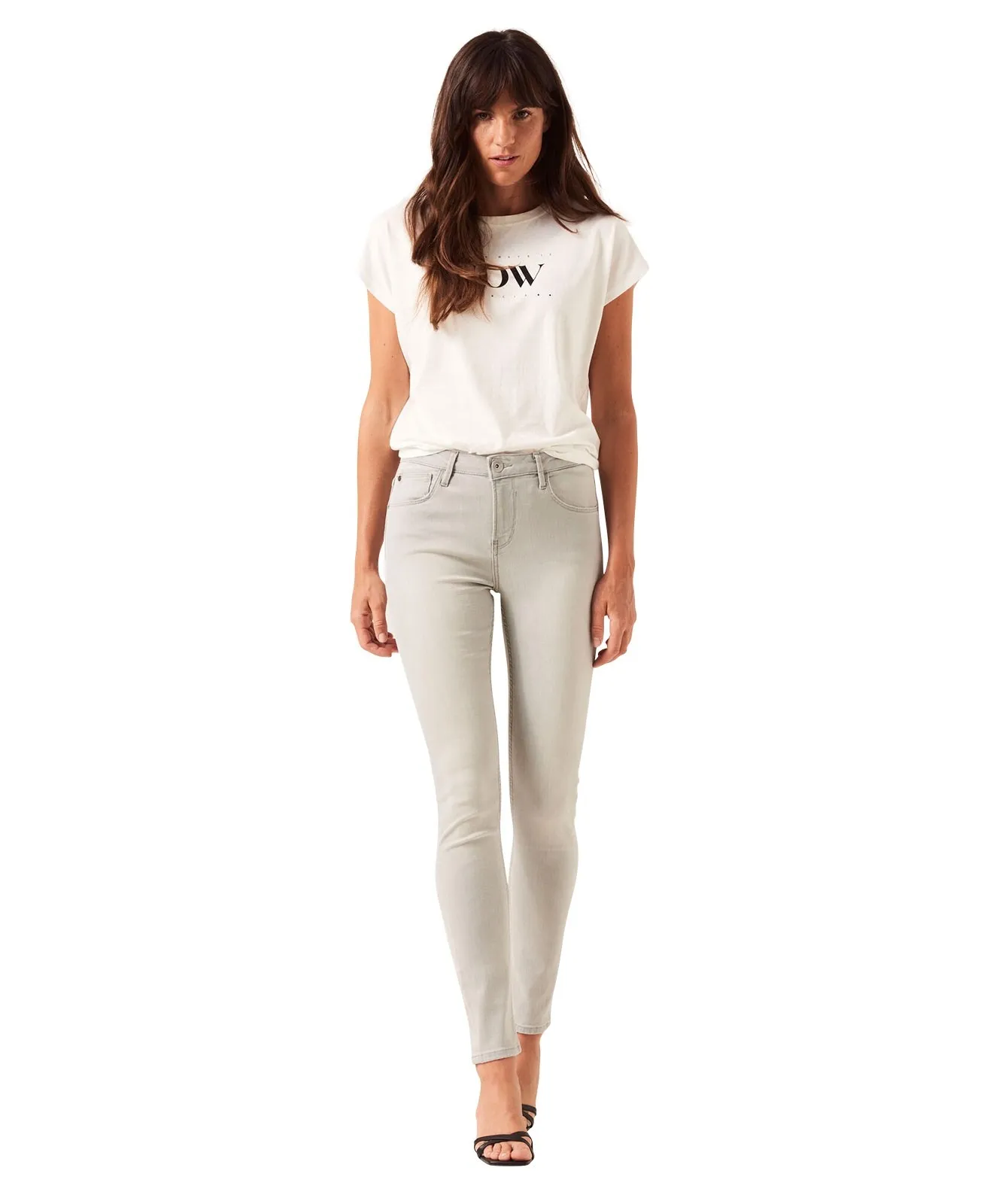 Damen Jeans Celia 244 von Garcia in Smoke Denim - Medium Used