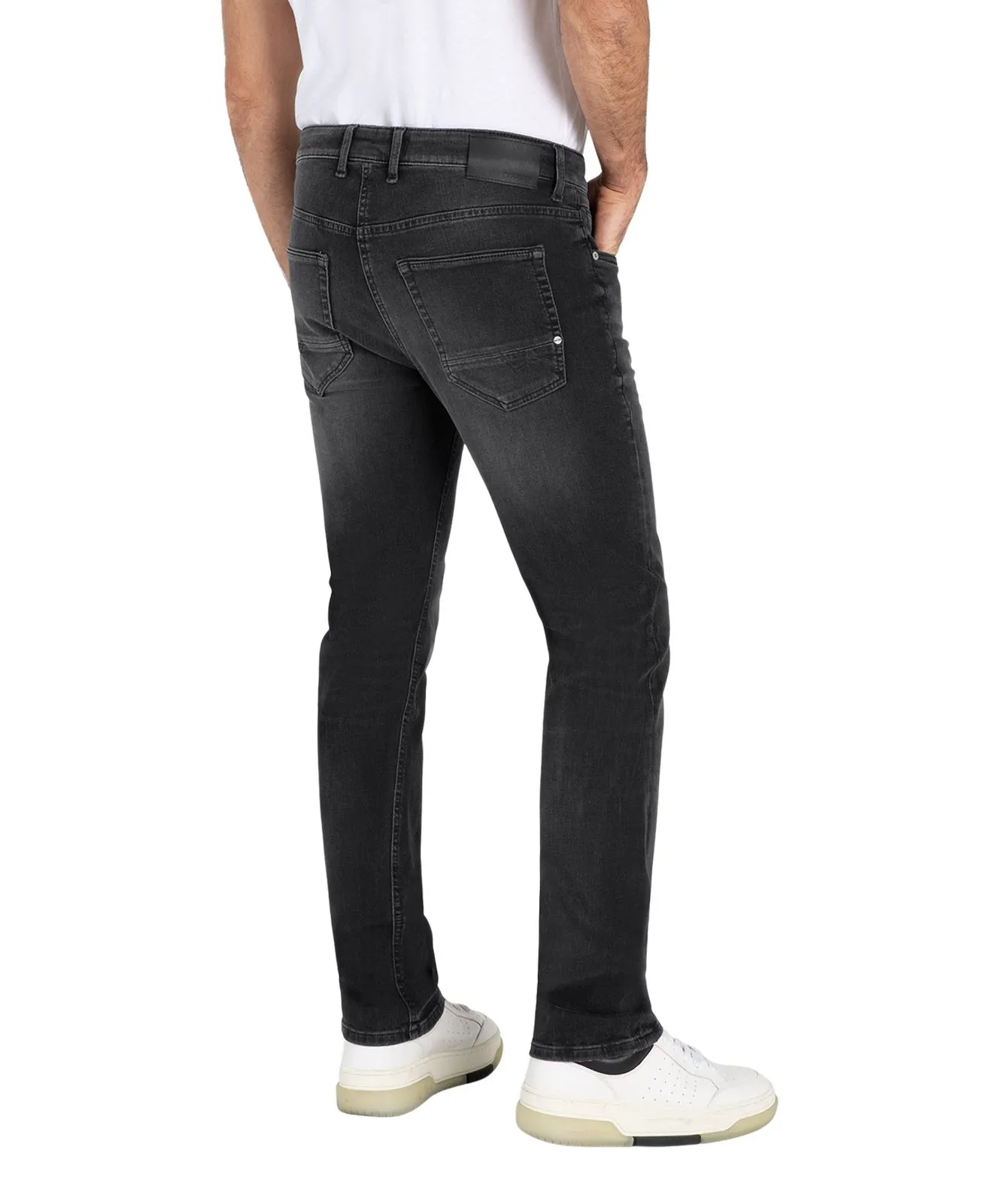 Herren Jeans Arne Pipe von MAC in Black Black Authentic Used