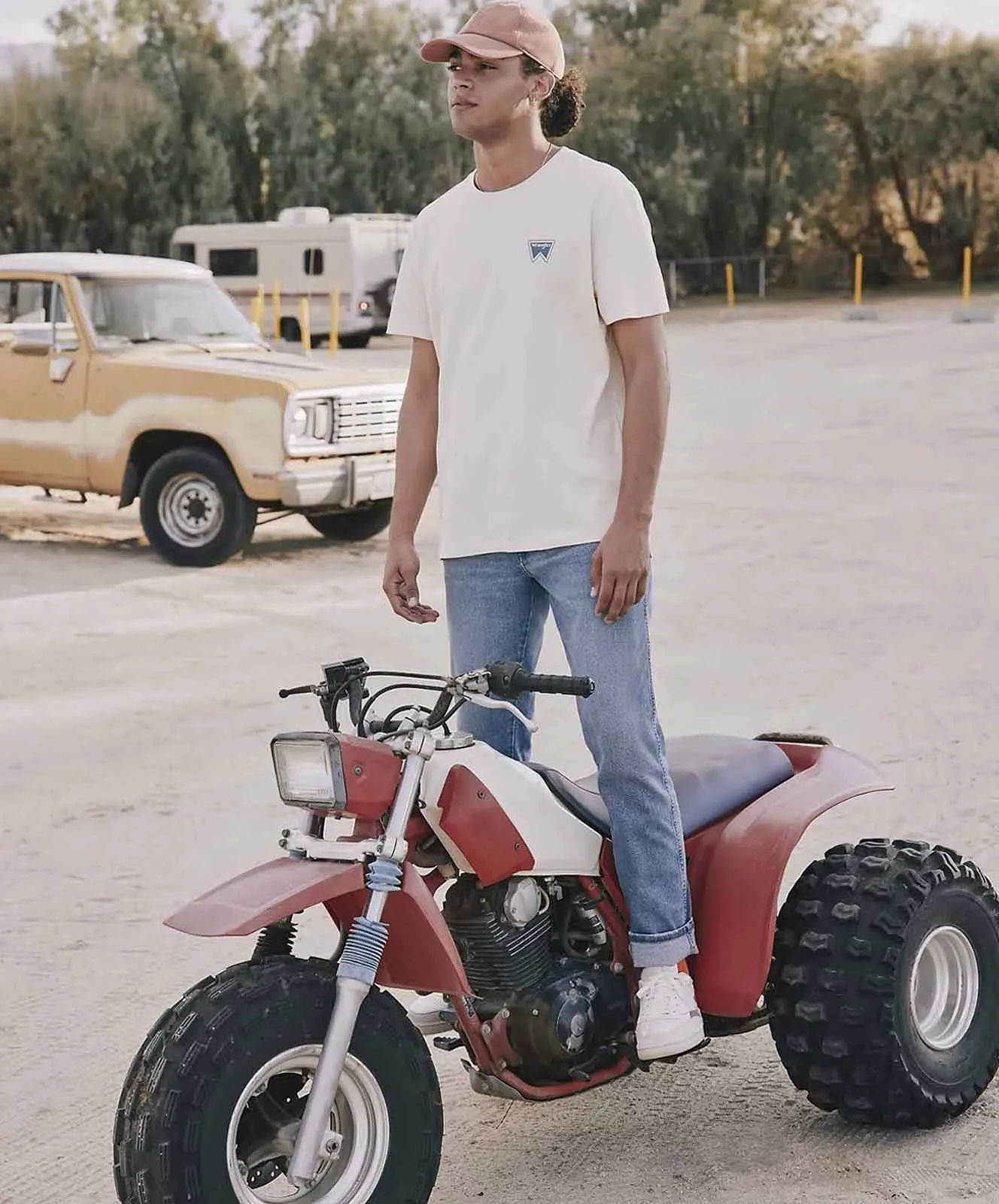 Wrangler River Jeans Uomo - Denim Grigio-Nero, Vita Media, Vestibilità Affusolata, 99% Cotone 1% Elastan - Foto 4