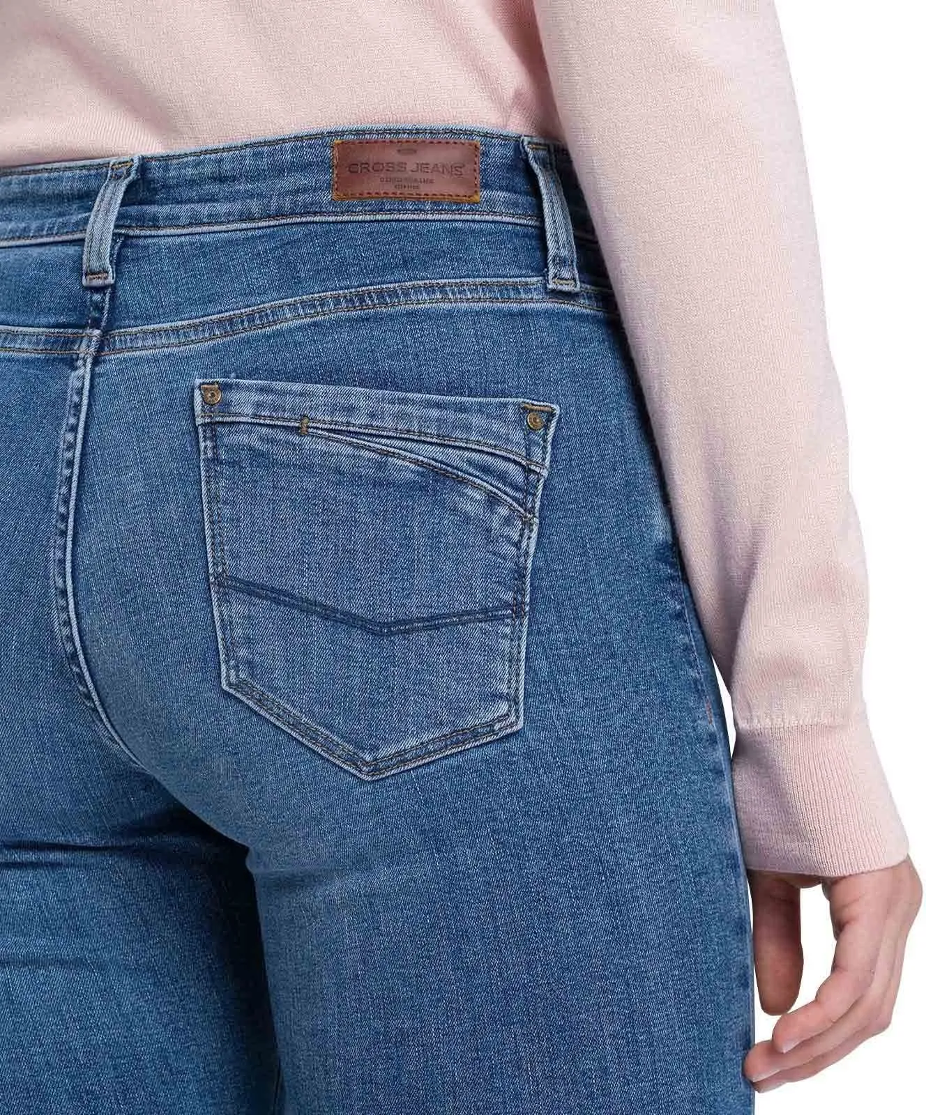 Damen Jeans Lauren von Cross in Mid Blue