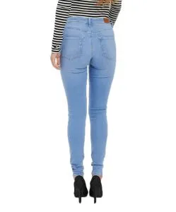Vero Moda Lux Jeans Slim Fit in hellblauer Waschung