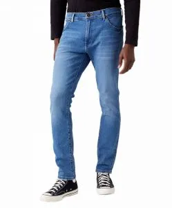 Wrangler Larston Jeans Tapered aus blauem Vintage-Denim