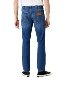 Wrangler Jeans Straight Fit Greensboro in Hard Edge
