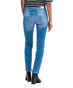 Cross - hellblaue Mom Jeans Anya in Light Blue