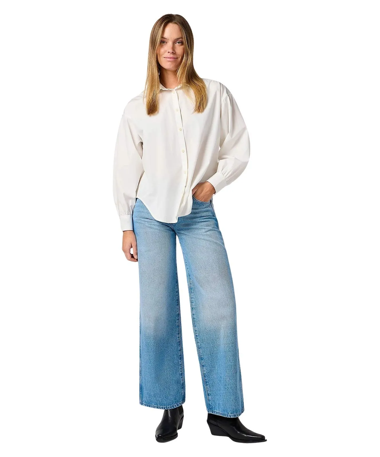 Damen Jeans World Wide von Wrangler in Rocky Wash