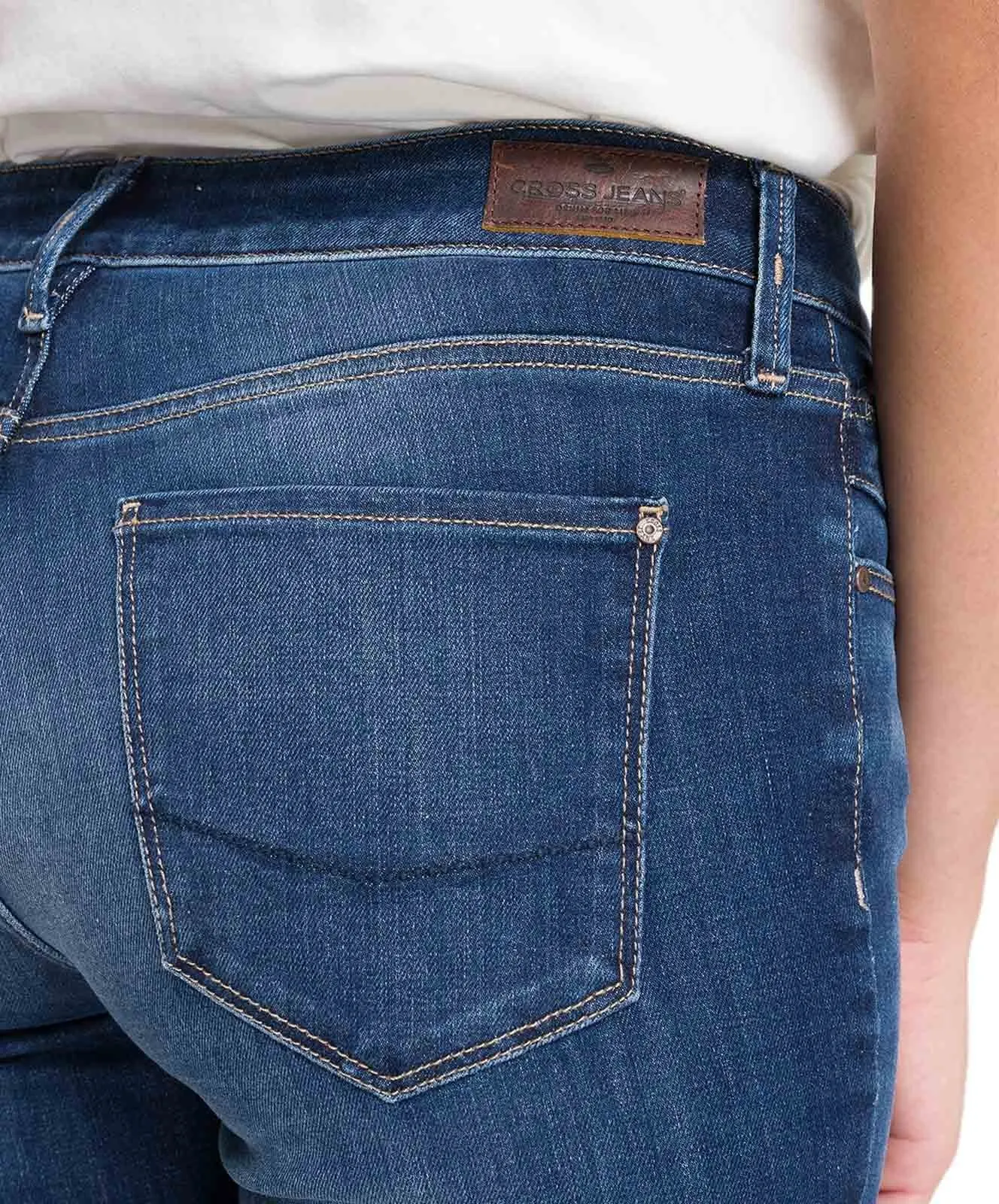 Damen Jeans Rose von Cross in Deep Blue Used
