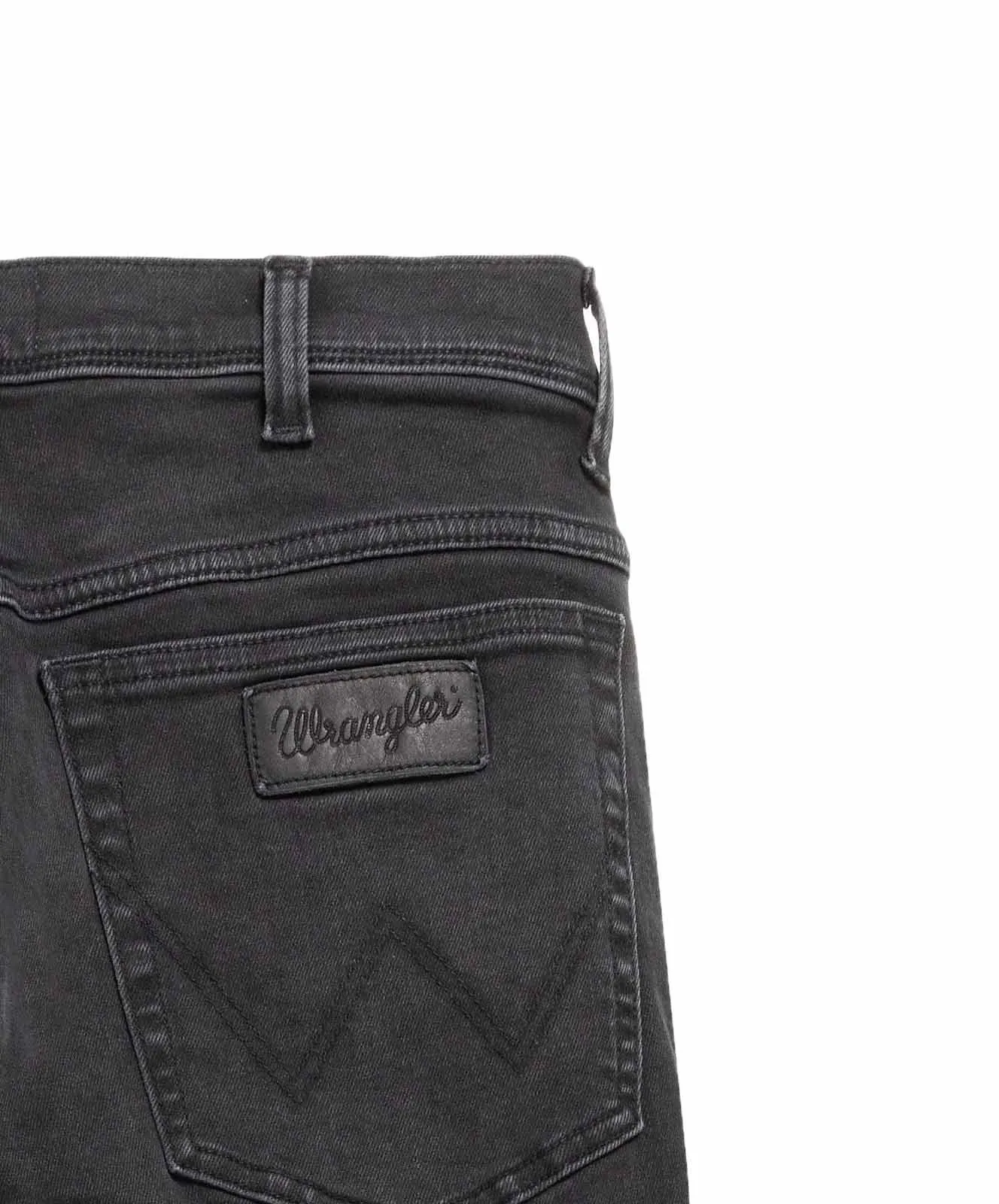 Herren Jeans Greensboro von Wrangler in Black Crow