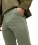 Herren Hose Marco Bowie von Jack & Jones in Deep Lichen Green