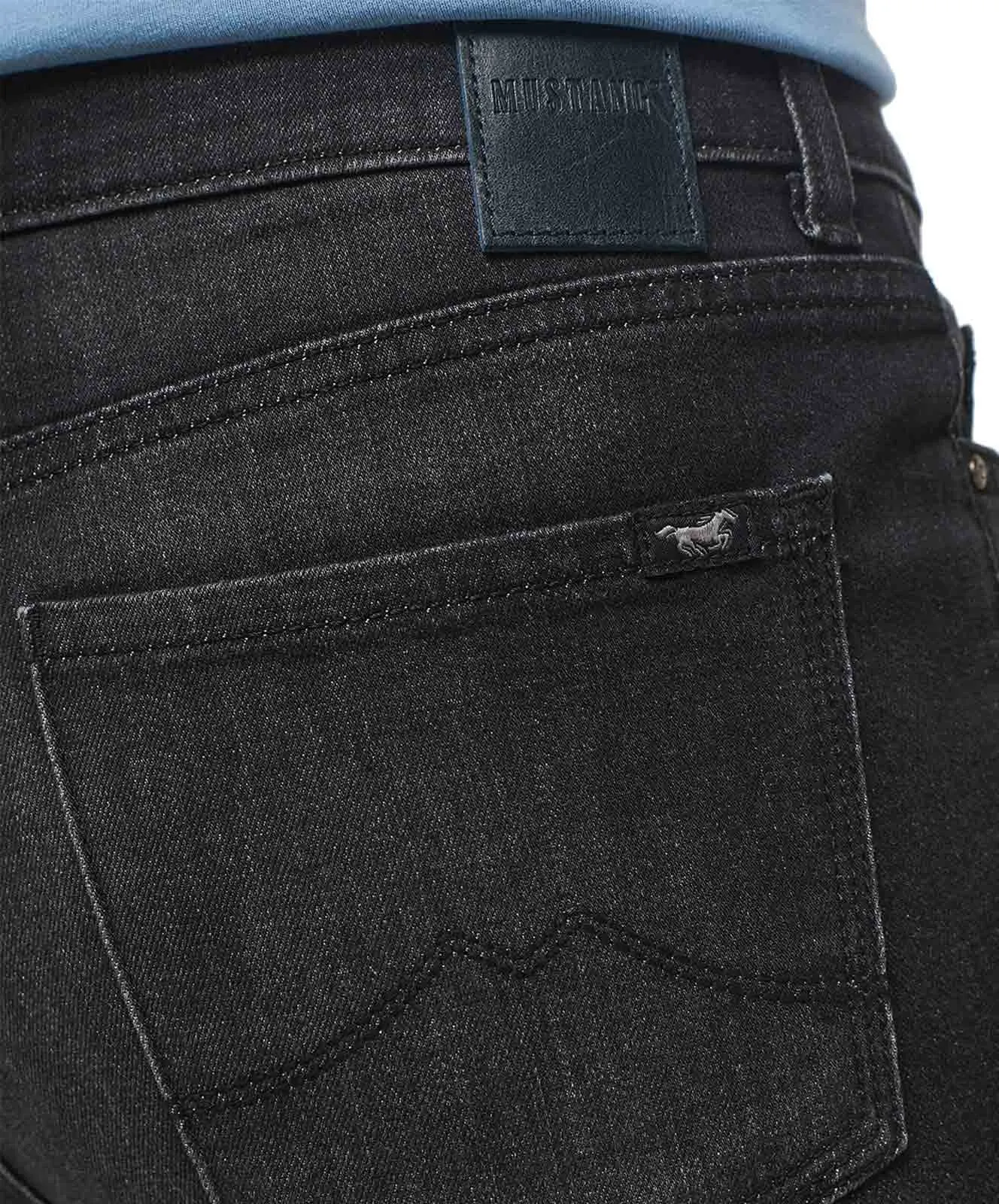 Damen Jeans Crosby Relaxed Slim von Mustang in Dunklem Grauton
