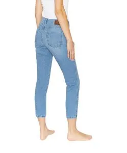 Angels Jeans CICI in Hellblau mit Cropped-Länge
