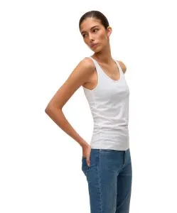 Vero Moda Tank Top mit U-Ausschnitt in Weiß