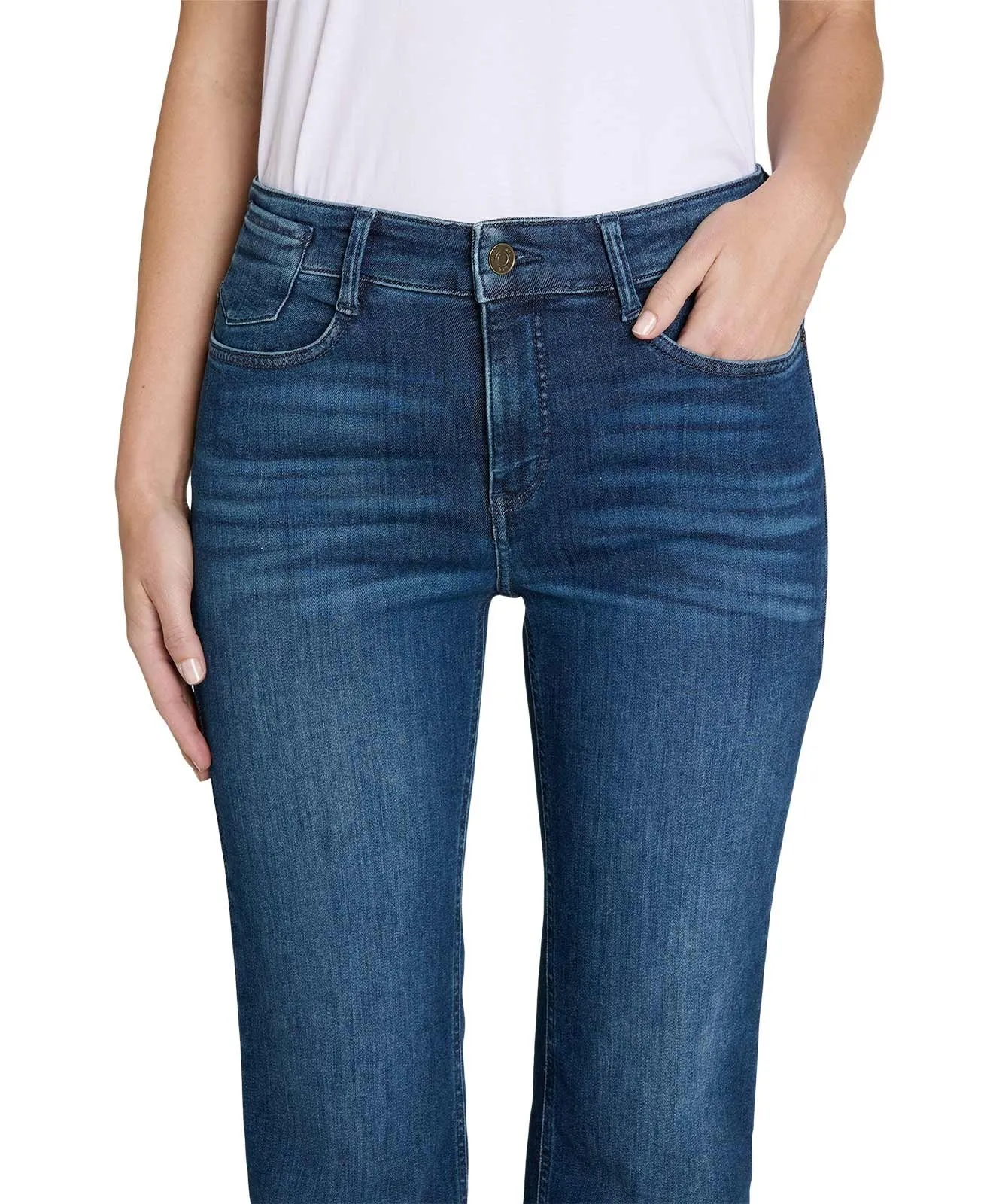 Damen Jeans Laura von MAC in Trendy Vintage Blue