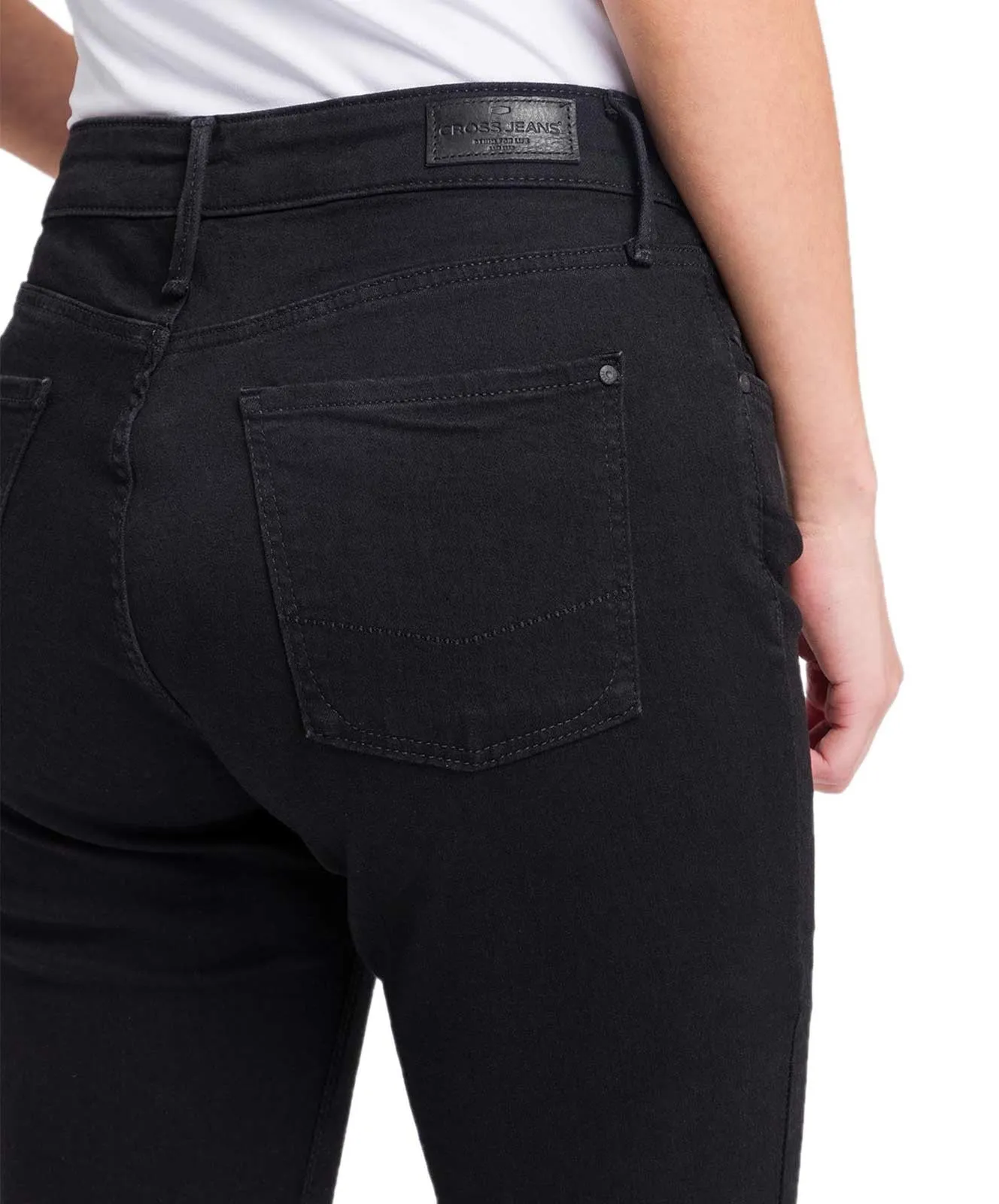 Damen Jeans Rose von Cross in Black