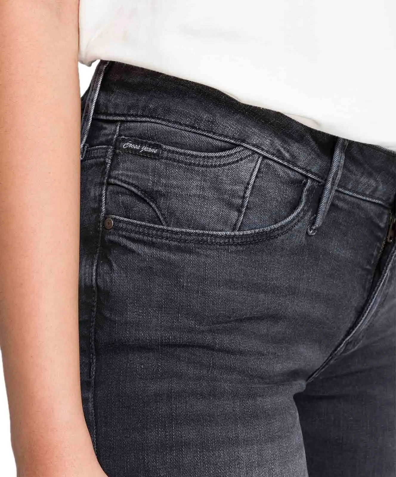 Damen Jeans Rose von Cross in Black Used